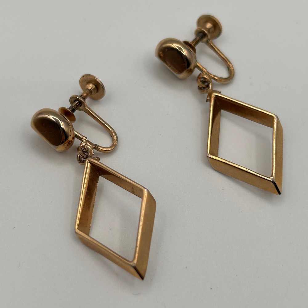 Vtg Alice Gold Tone Dangle Drop Screw Back Clip On Earrings Geometric Cut Out